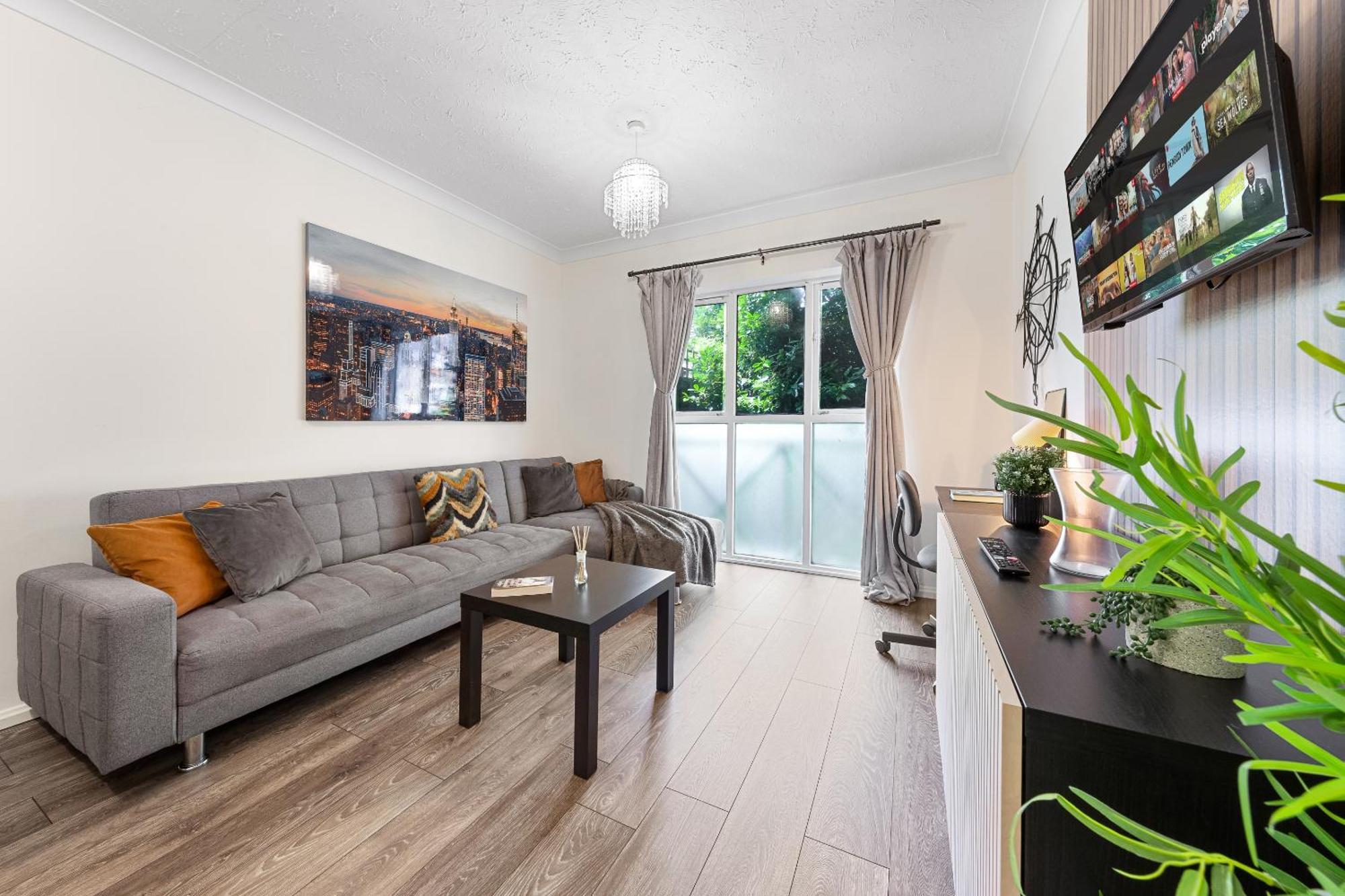 شقة Elegant & Cozy Fbs Downtown Flat لندن المظهر الخارجي الصورة